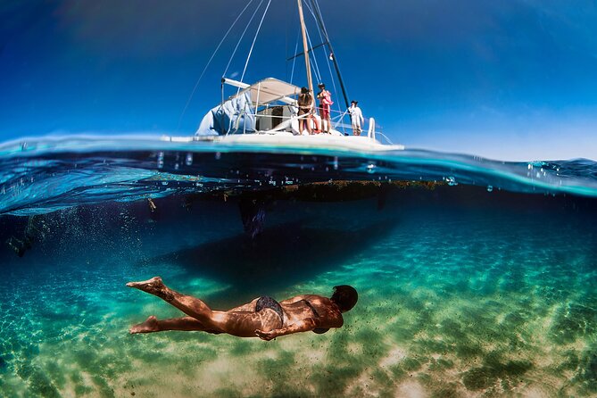 Discover Isla Mujeres: Catamaran, Snorkeling, and "Ice Bar" - Isla Mujeres Ice Bar: Photos, Ice Glasses, and -18°C Reality