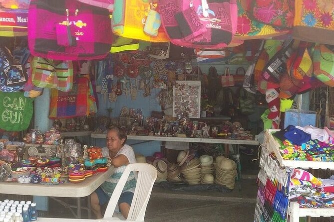 Explore Cancun City Tour! Round Bus transportation - Playa Delfines: The CANCÚN Letters Photo Stop
