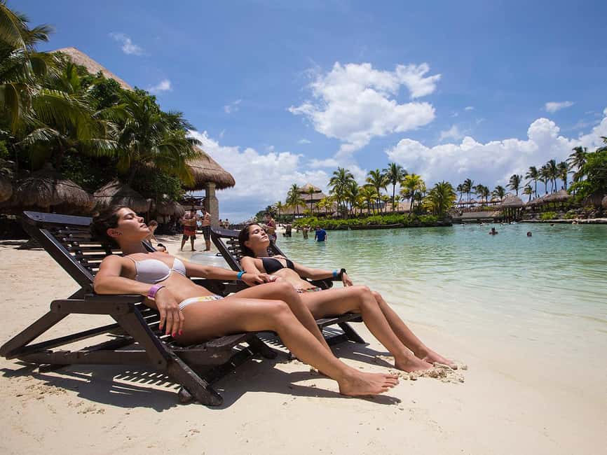 From Riviera Maya: Xcaret Park Plus, the complete experience - Plus Area setup: lockers, changing rooms, and a less stressful day