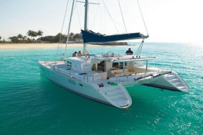Full-day Isla Mujeres All-inclusive Cruise from Cancún - From Marina Albatros to Isla Mujeres: Your Day on the Water