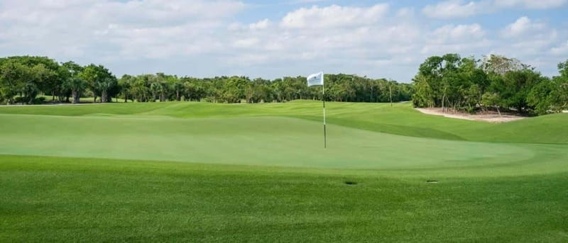 Iberostar Cancun Golf Course - Equipment and cart details: what’s included and what you must plan