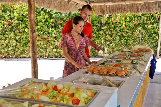 Isla Mujeres : All Inclusive Albatross Plus Tour with Transportation - Isla Mujeres shopping and local time: a short breather
