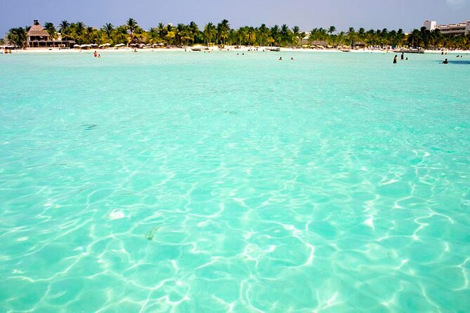 Isla Mujeres Catamaran Luxury Sailing Experience from Puerto Morelos - Punta Sur: Ixchel statue, fast panoramas, and good photo timing