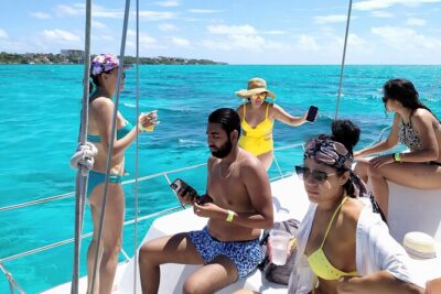 Isla Mujeres Catamaran Tour with Snorkeling at MUSA, Buffet Lunch & Open Bar - MUSA Snorkeling: The Underwater Museum of Art in Real Life