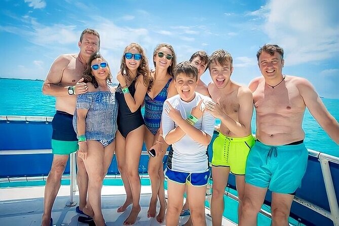 Isla Mujeres Catamaran Unlimited! from Cancun & Playa del Carmen - The best-fit traveler (and who might want a different option)