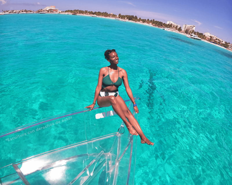 Isla Mujeres: Clear Boat Ride - Guides, Service, and How Smooth the Ride Feels