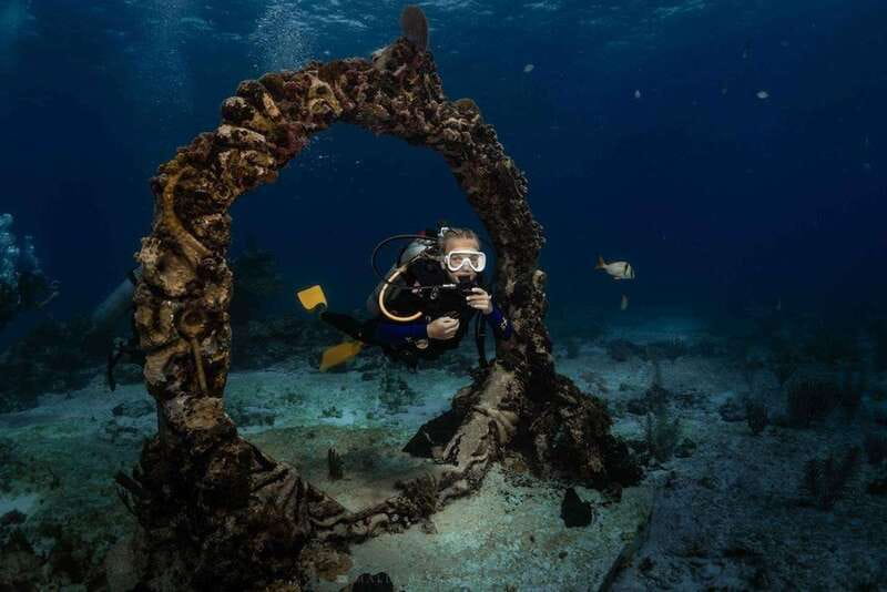 Isla Mujeres: MUSA and the Manchones Reef: 2 Tank Dive Tour - Starting at Aqua Adventures Eco Divers in Isla Mujeres