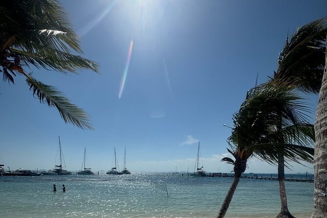 Isla Mujeres Plus Tour with Snorkeling Buffet and Open Bar - Stop 2: Arrecife El Meco snorkeling with fish and reef sculptures