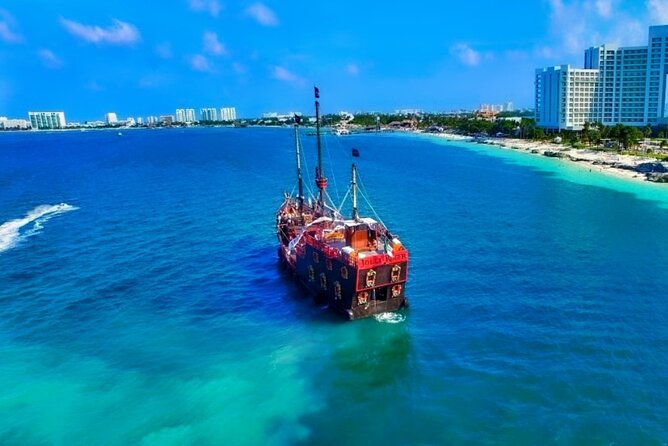 Jolly Roger Pirate Show and Dinner Cruise with Open Bar - The onboard entertainment: singing, dancing, and contests