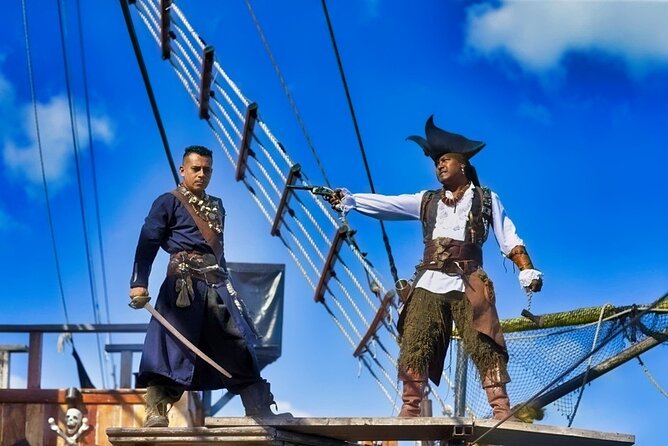 Jolly Roger Pirate Show and Dinner Cruise with Open Bar - What happens on the ship: face painting, treasure hunt, and crew energy