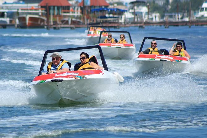 Jungle Tour In Cancun, drive a speedboat through the lagoon with your companion - Your Own Speedboat Through Nichupte Lagoon: how the driving works