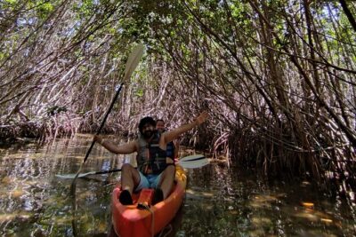 Kayak TOUR POR Laguna Nichupte Cancun - Small-group vibes: what it’s like with up to 9 people