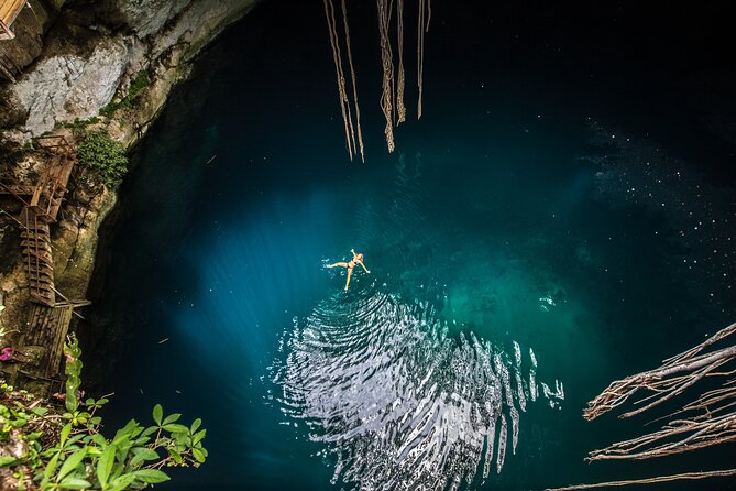 Private Chichen Itza, Ek Balam, and Ik Kil Cenote, Lunch - Ik Kil cenote: a refreshing swim stop that breaks up the day