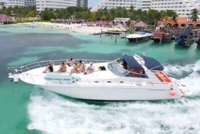Private Luxury Yacht 55FT Rental in Cancun - Meeting Point Reality Check: Getting On Board Without Stress