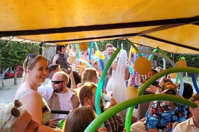 Private Party Bus Loop in Cancun - How the Private Party Bus Loop Works in Cancun