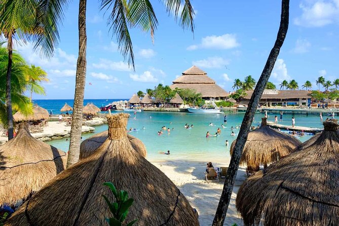 Private Transfer: Cancun Airport CUN to Playa del Carmen in SUV - The SUV ride to Playa del Carmen (about 55 minutes)