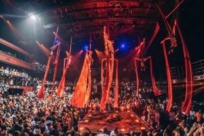 Skip the line: Cancun Coco Bongo Gold Member Entrance Ticket - The show: why Coco Bongo’s format can work for you