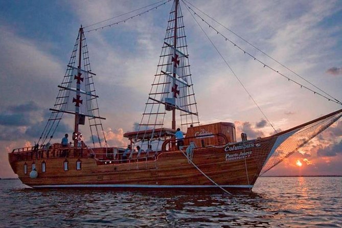 Spanish Galleon - Romantic Lobster Dinner Cruise & Live Saxophone - Live Saxophone Music That Actually Works at Sea