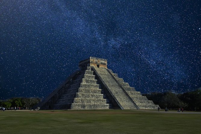 The majestic night show of kukulkan in Chichen Itza Valladolid & Cenote included - The long day format: cenote morning, ruins night