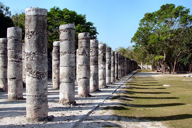 Tour Chichen Itza, 2 Cenotes, and Valladolid from Cancun - Valladolid in 45 Minutes: Old Streets, Colorful Corners, and a Lunch Stop