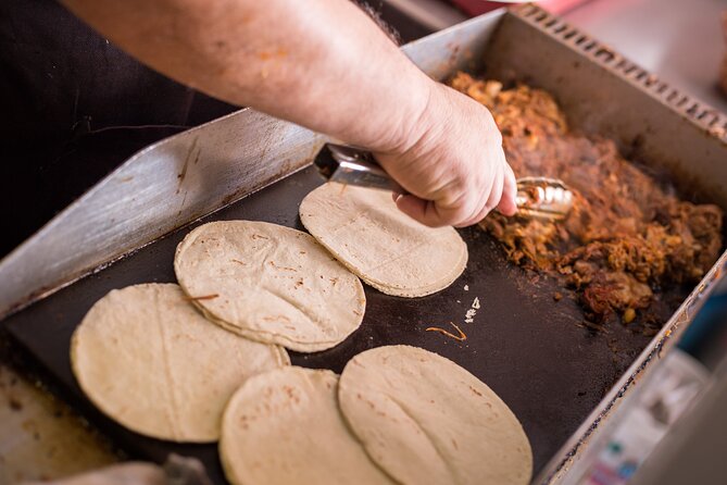 Tour ful day Chichén Itzá - Valladolid’s Main Square Stop for Snacks Like Esquites and Marquesitas