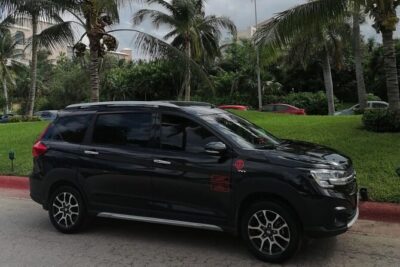 Transportation in Cancun: From/to Cancun Airport - The ride: private vehicle, air-conditioned comfort, and safe vibes