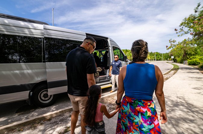 Transporte Privado del aeropuerto de Cancún a Cancún o Riviera - Comfort Add-Ons You’ll Notice on Arrival