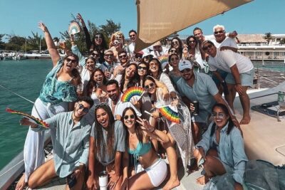 Trip to Isla Mujeres by Catamaran, with snorkeling and drinks - Snorkeling Stop Details: What’s Included and What to Expect