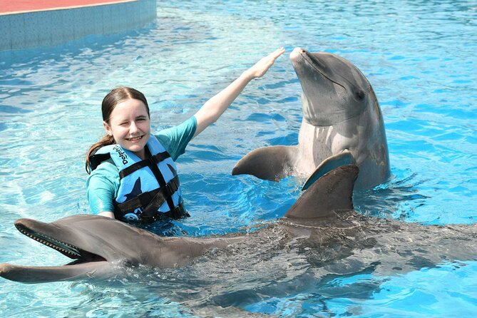 Tulum & Dolphin Connection from Cancun - Guide Quality Can Make or Break the Day